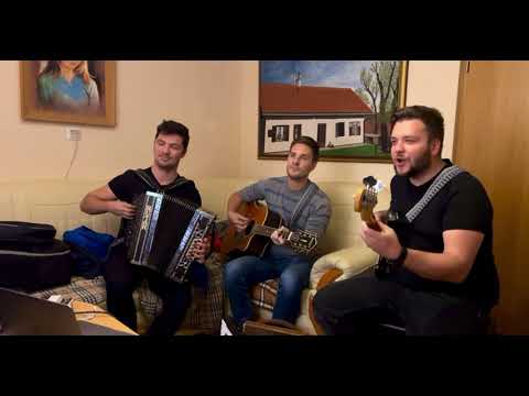 Ansambel Zadetek - Debeluška (Ansambel Novi spomini) #live