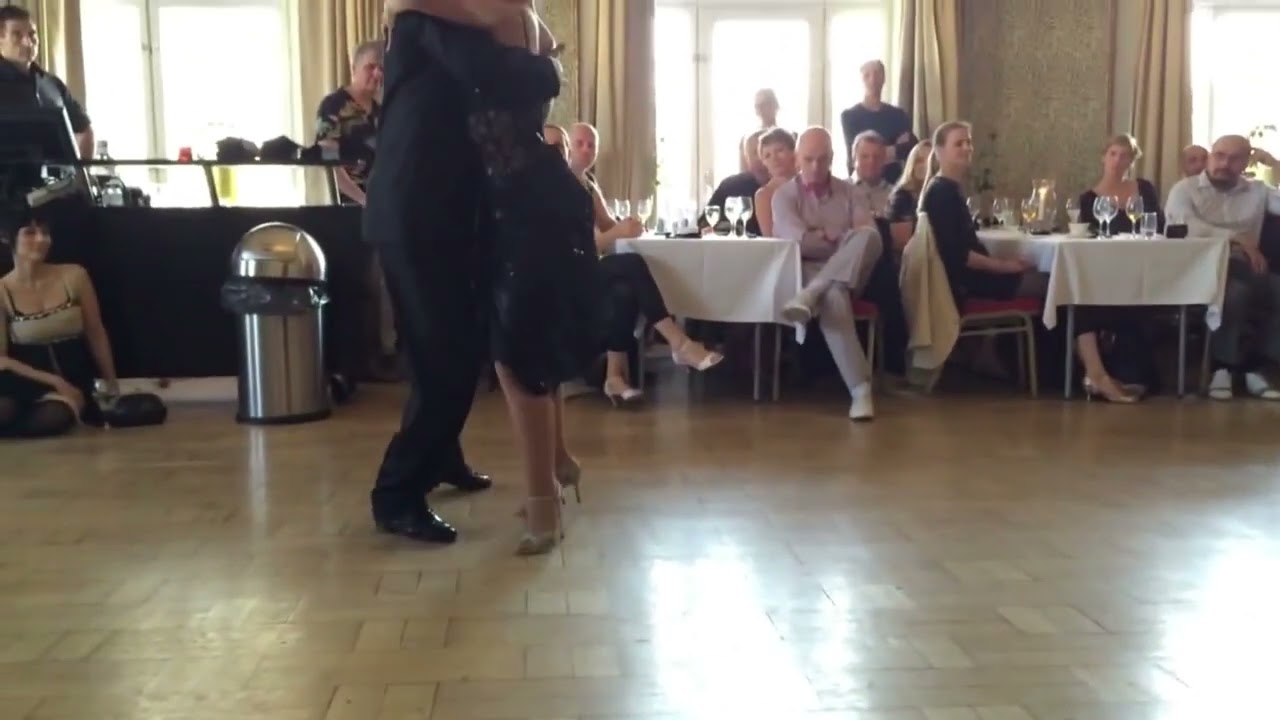 Video thumbnail for Flor Labiano & Hernan Rodriguez - Milonga Show - Malmö - Sweden - 2016