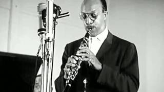 4 Clarinet Marmalade by Wilbur DeParis And His "New" New Orleans Jazz.