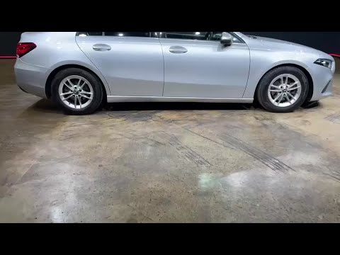 Mercedes-Benz A-Class A180 - 1.4 AUTOMATIC - LOW M - Image 2