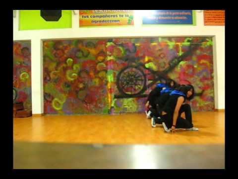 Noona Buono practica