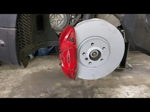 MINI JOHN COOPER WORKS FRONT BRAKES CHANGE PADS AND DISKS REPLACEMENT JCW F56 MINI BREMSEN WECHSELN