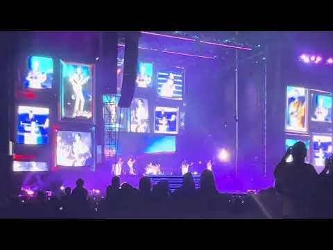 Pinguini Tattici Nucleari “Giovani Wannabe” Reggio Emilia 09-09-2023