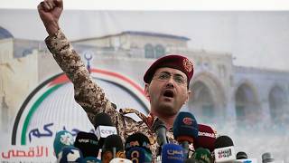Los hutíes de Yemen reivindican ataques contra 2 petroleros saudíes en el mar Rojo
