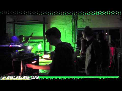 GAMMA SOUND ft ichman ls hornmans - dub di war & crime tune 13 \ @ de black buddah 9-03-2013