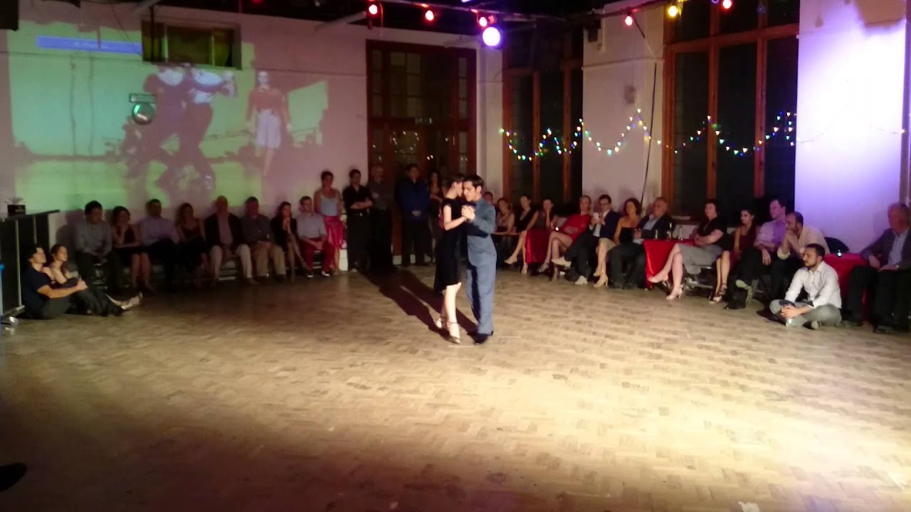 Luciano Millaqueo y Celeste Cimino en Londres