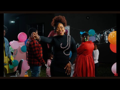 Phyzix - NEVER BE ALONE ft. Ruth Kulaisi & Alyssa Grace (Official Video) 2025