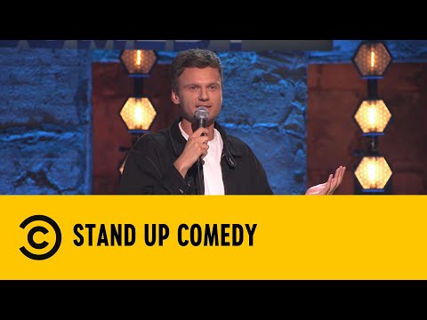 Il fascino del nome straniero - Horea Sas - Stand Up Comedy - Comedy Central