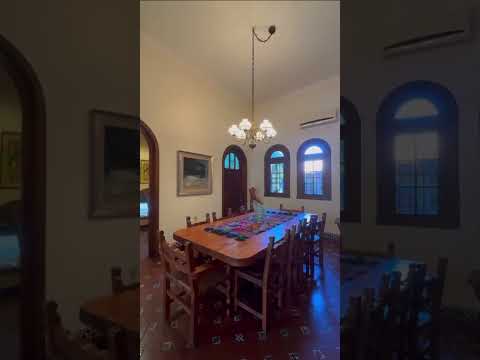 Video de YouTube - Casa en Venta de 3 dormitorios con  Jardín en Pocitos, Montevideo