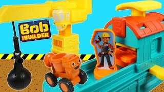 BOB THE BUILDER CONSTRUCTION SITE PLAYSET MASH MOLD PLAY SAND DIECAST VEHICLES TOYS