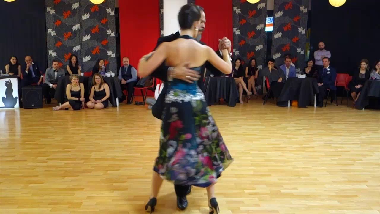 Fabian Peralta y Josefina Bermudez Avila,  Y Suma y Sigue   Juan D'Arienzo