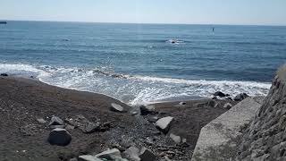 岩と海