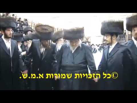 Belzer Rebbe Motzei Shabbaos Vayeitsei 5782 Havdalah And Dancing With Chassanim