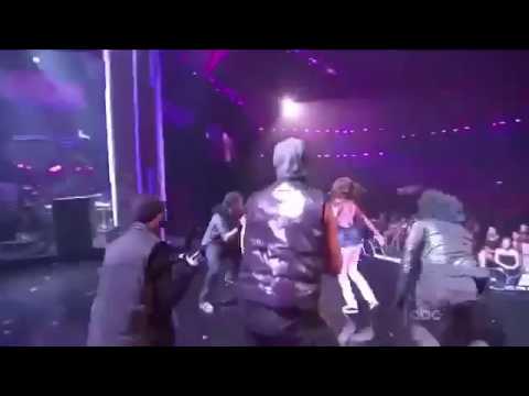 Miley Cyrus/Fly On The Wall (日本語訳付き)