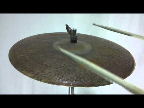 Meinl Byzance Extra Dry Medium Thin Hi Hat Cymbals 16"