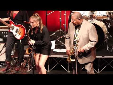 "Cold Sweat" with The Sweethearts ft. Pee Wee Ellis - Porretta Soul Festival 2019