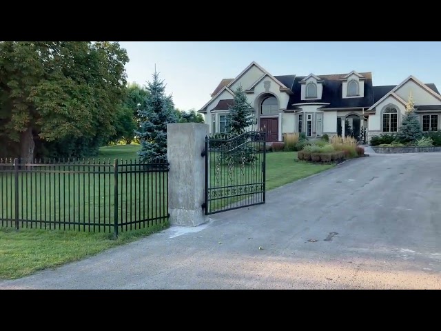 POOL FENCE PANELS IN  4, 5 AND 6 FT TALL- STARTING AT $25/LF in Decks & Fences in Belleville