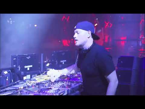 M83 - Midnight City (Eric Prydz Private Remix) [Video]