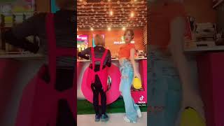 【TikTok】またたび＆おりさコラボ 沖縄 Pink Marine Cafe