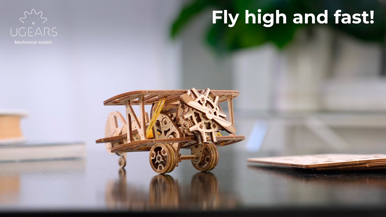 Ugears 3D dřevěná mechanická skládačka Mini dvojplošník