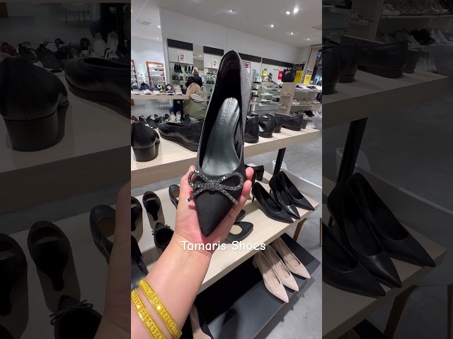 Vídeo relacionado con Tamaris Zapatillas de Caña Baja para Mujer, Mezcla de Materiales Textiles Y Sintéticos, Marfil Combinado, 37 EU
