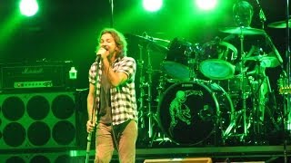 Pearl Jam: Pilate [HD] 2010-05-17 - Boston, MA