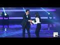 IU Song Seung Heon MMA 2017 Shaking Hands And Kissing The Hand That Has Been Shaking Hands With IU