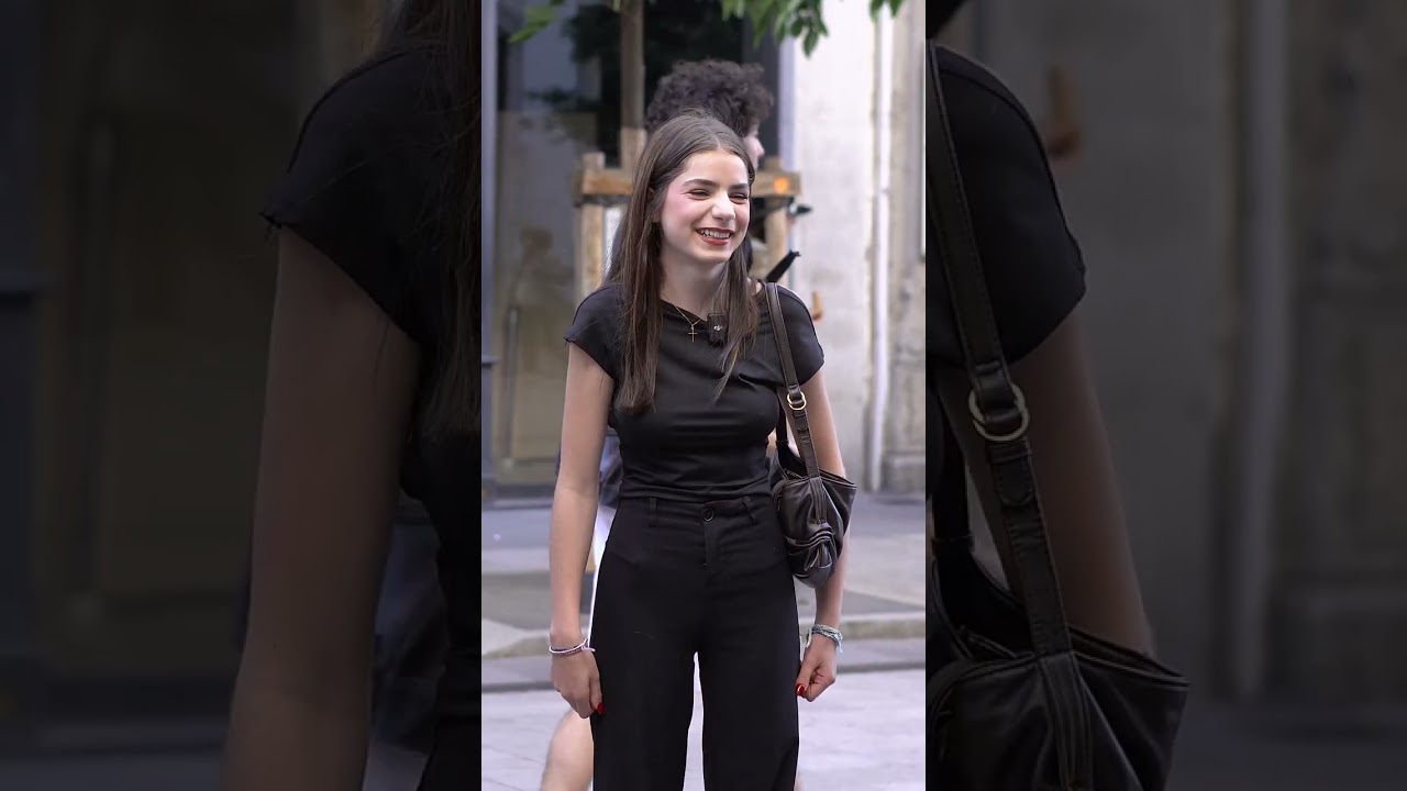 Elle FAIT un PLAN Q avec son POTE si je DEVINE son PRÉNOM