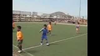 preview picture of video 'Frama-academia de fútbol con Daniel Beteta'