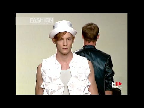 ANTONIO MIRO' Menswear Spring Summer 2010 Madrid - Fashion Channel