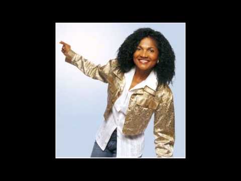 Carlene Davis, Wish I Knew Then. (Christian Reggae)