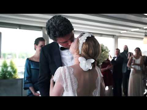 Фото Видеосьемка и монтаж короткого ролика со свадьбы. 