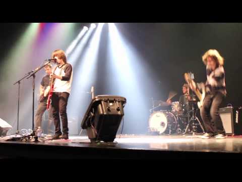 Christopher Bard cover Basket Case de Green Day show Montmagny