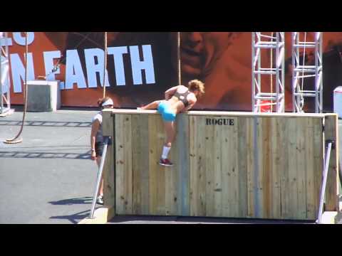 CrossFitGames 2010 - Burpee Wall Jumps - Women