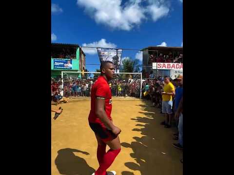 Pênaltis olhando para o lado 🥶