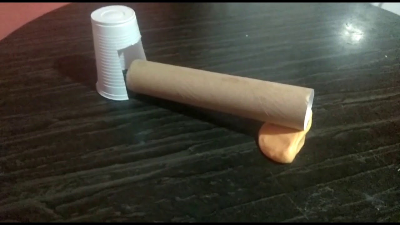 Experimento: Energia das Bolinhas (Energia Cinética)