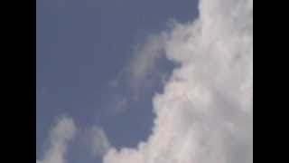 BRIGHT DAYTIME UFO BUSHEY HERTFORDSHIRE.