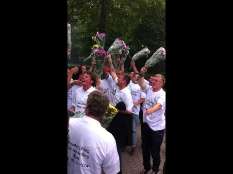 VVZA NAAR BOVEN.....