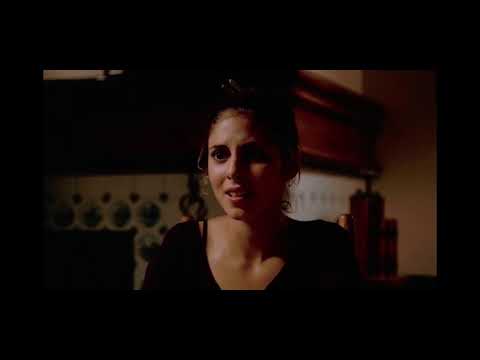 The Sopranos: Tony Confesses To His Daughter Meadow About Being In The Mafia