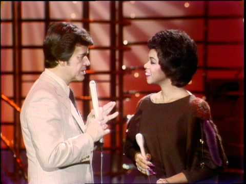Dick Clark Interviews Deniece Williams - American Bandstand 1981