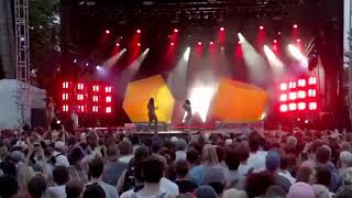 Lipgloss (Charli XCX x CupcakKe) CupcakKe moan