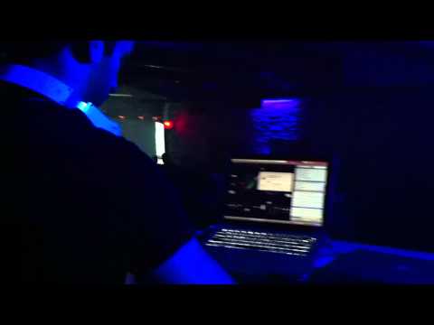 DJ Shafraaz spinning Sebastian Ingrosso-Laktos ft. Coldplay Scientist