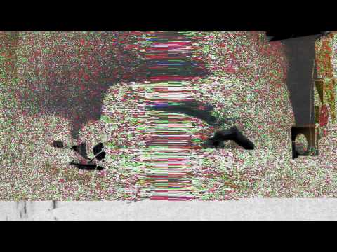 GLITCH Berlin - Marialuisa Capurso & Rainbow Warrior