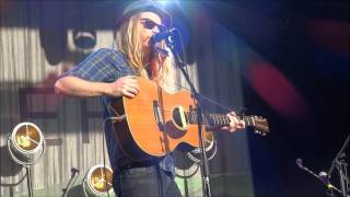 Stu Larsen - Chicago Song @ Iveagh Gardens, Dublin 23/07/17