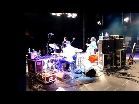 Claudio Jr De Rosa joins on stage Dianne Reeves