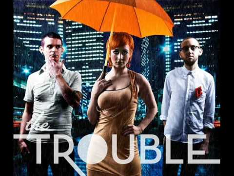 Shake It Off - The Trouble