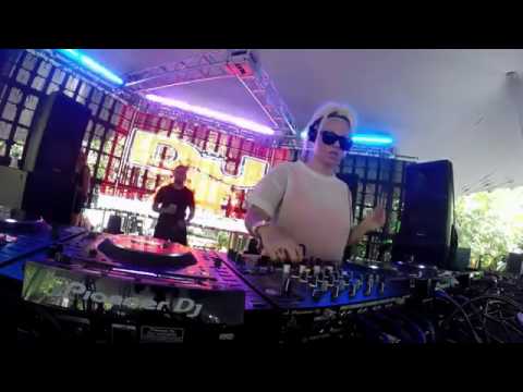 Sam Divine - Live Set Miami Music Week (djmag Pool Party 22/03/2017)