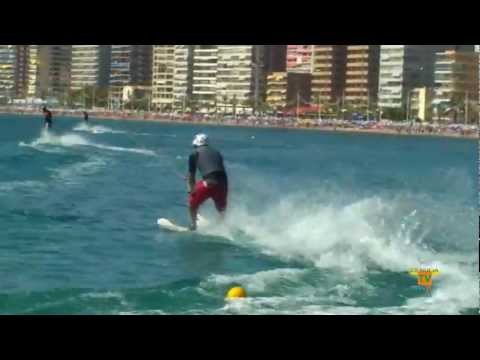10/05/12 – Convenio entre la Piscina Climatizada La Nucía y el Cable-Ski Benidorm.