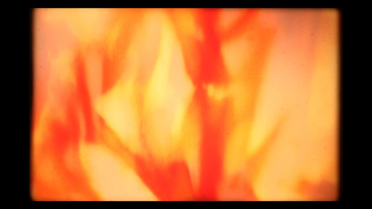 『紅花の影色染め』" Shades of Safflower-dyed Celluloid " (Japanese)