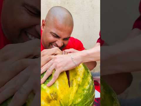 شوف شنو طلع بالرجل ياسر عضله ومشاكله #الاجسام #دويتو #تحشيش #ضحك #funny #الحياني #comedy